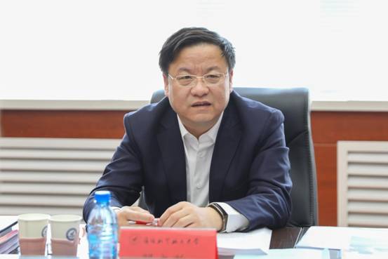 EI4A9078